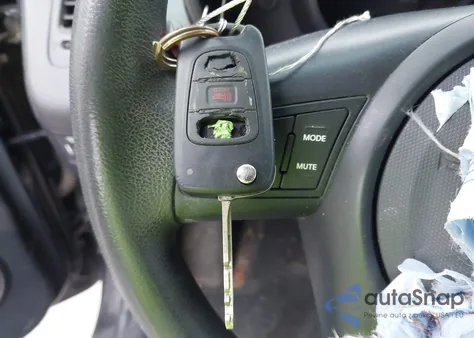 2013 Kia Soul z USA, uszkodzony, nr VIN KNDJT2A54D7625774